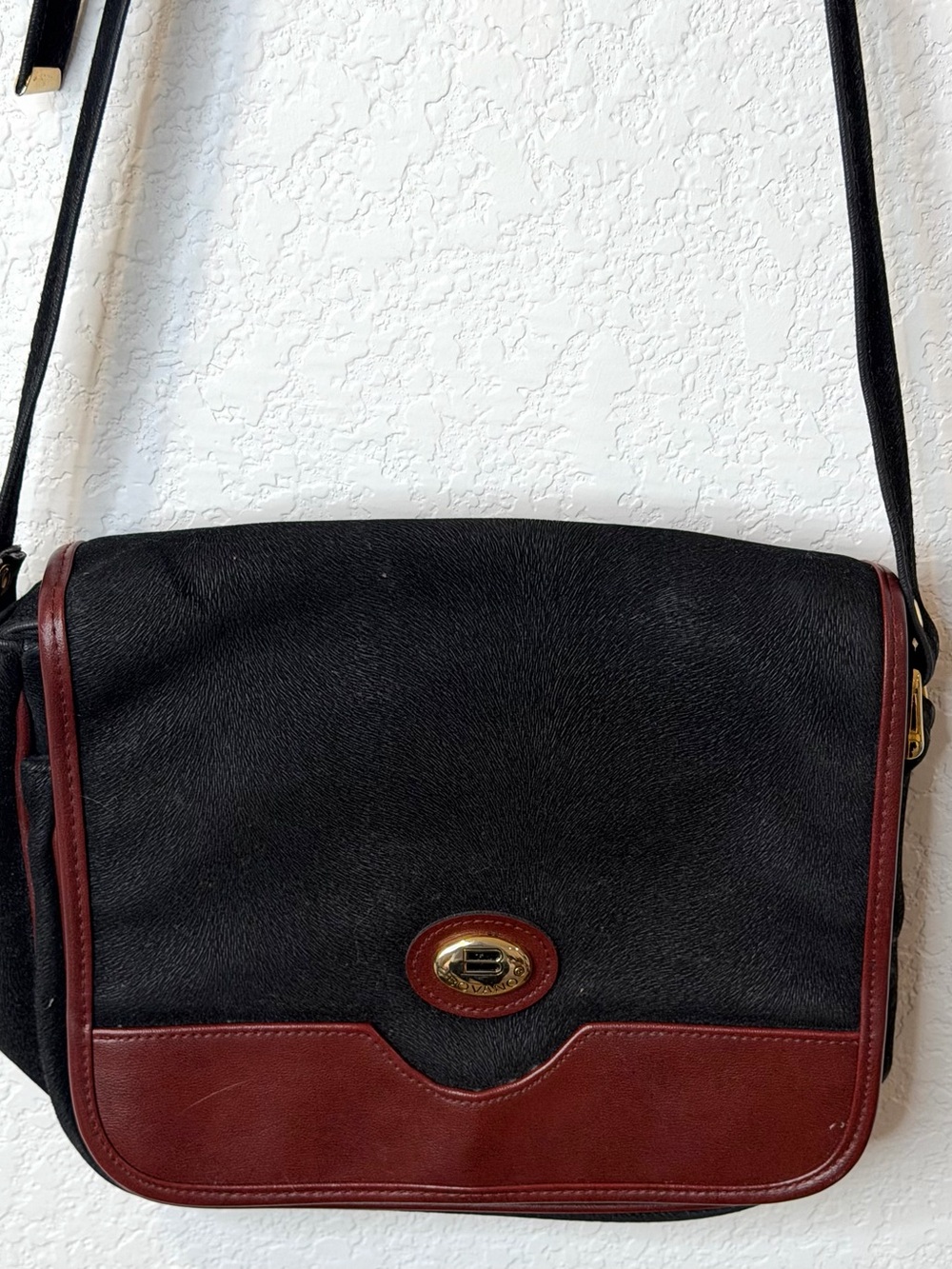 Bovano Crossbody Purse Brown Black Suede Adjustable Strap